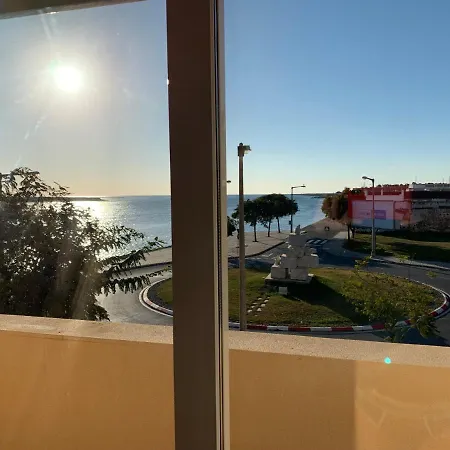 Apartment Seaside Doors *